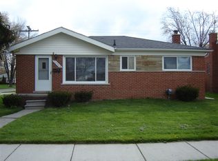 24704 Marine Ave, Eastpointe, MI 48021