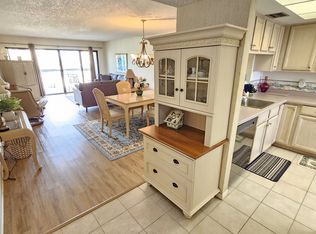 401 150th Ave APT 222, Madeira Beach, FL 33708