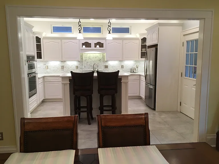 615 W Summit Ave — Photo 6