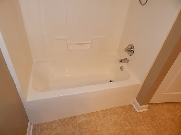 476 Bryson Cir — Photo 9