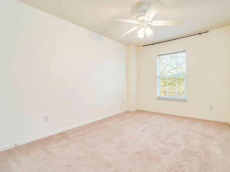 102 Trailridge Dr — Photo 22