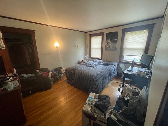 4th image of 17 Cufflin St