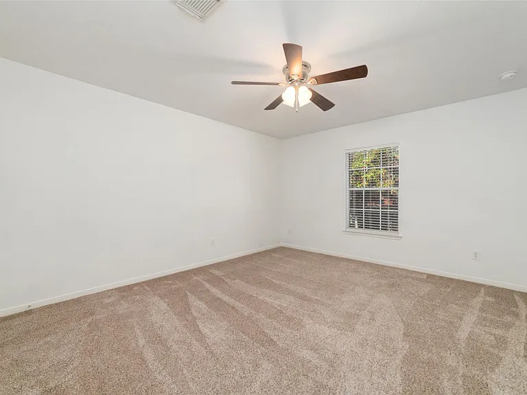 2618 Bridgestone Park Ln — Photo 38