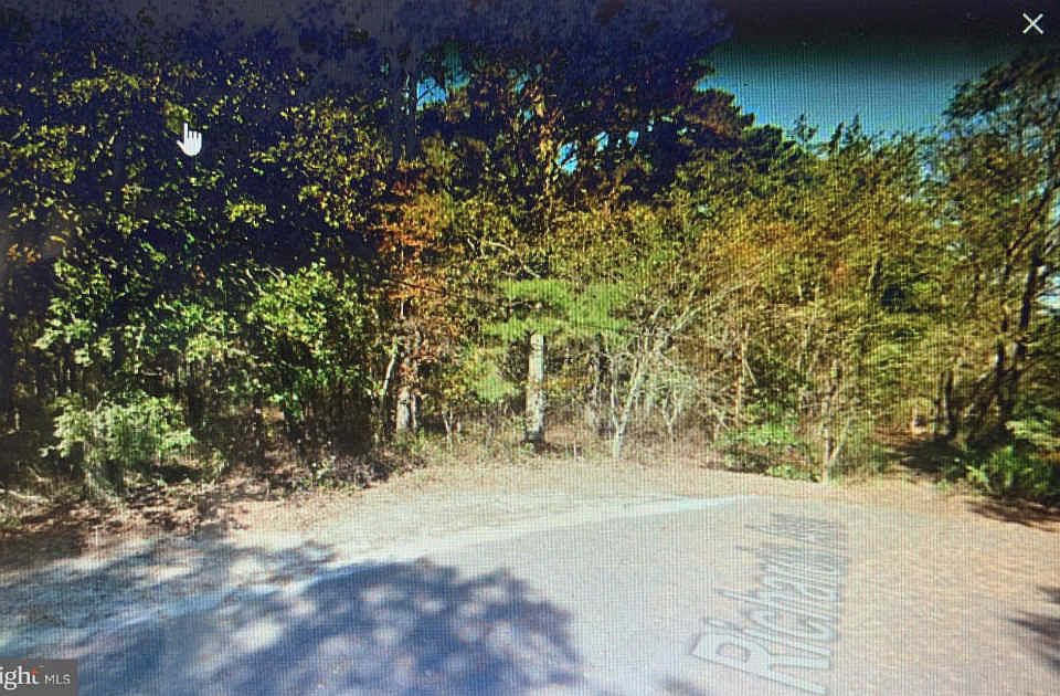 2nd image of 2493 Richards Ave