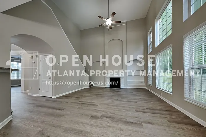 4444 Sequoia Park Trl SW — Photo 4