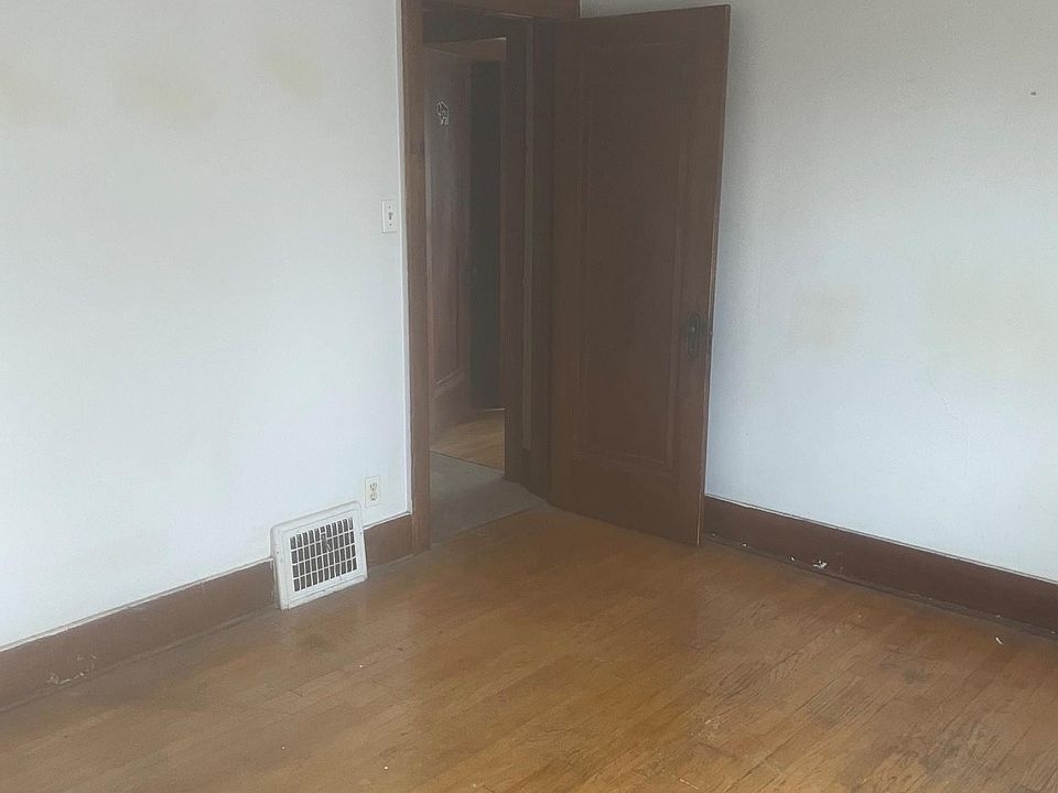4553 Curtis St, photo 22