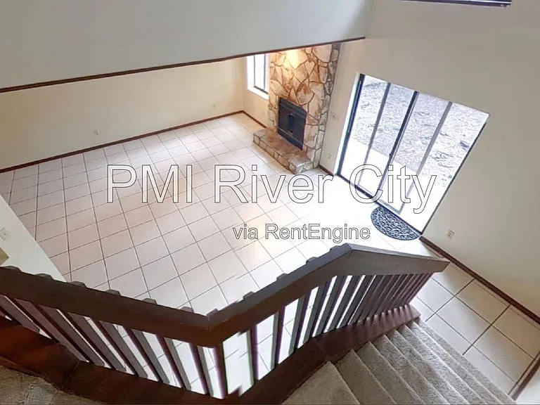 1192 Romaine Cir W — Photo 14
