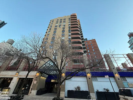 Rented by Brown Harris Stevens | media 8