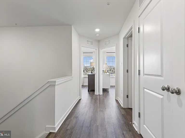 7434 Fern Gully Way — Photo 17