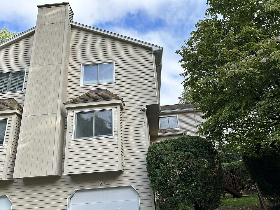 83 Arrowhead Cir #83