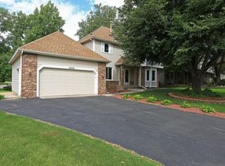 5505 Ximines Ln N, Plymouth, MN 55442