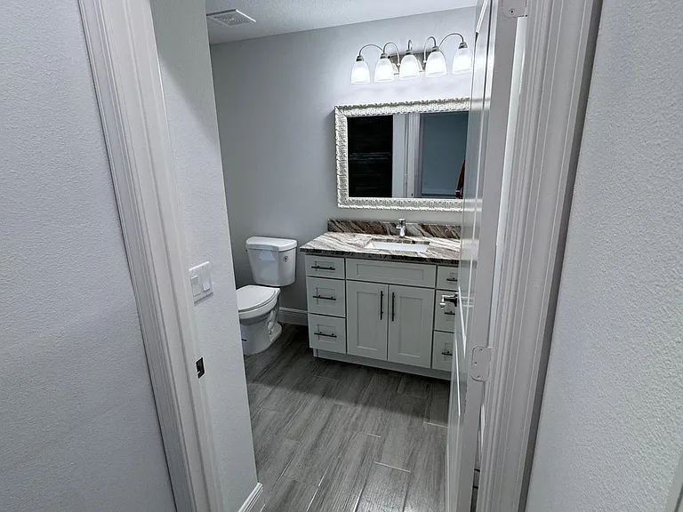 3351 Lakeland Ave SW — Photo 19