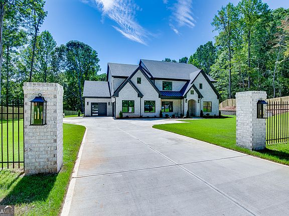 2nd image of 5222 L J Martin Dr