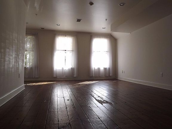Bedroom - Main