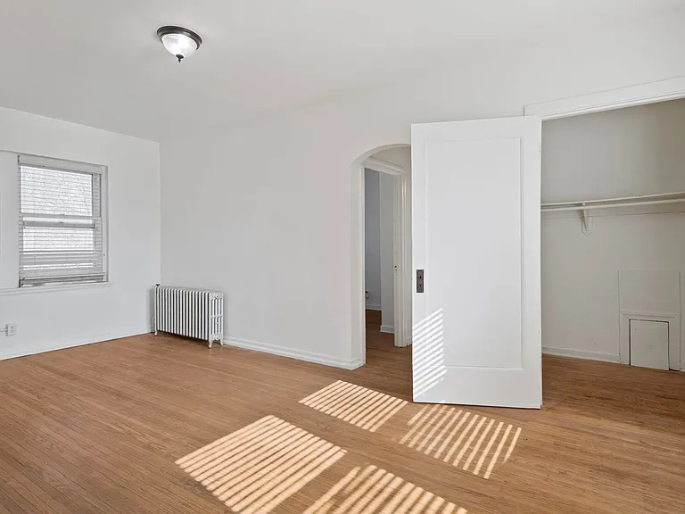 Butler Place Apartments — Photo 22