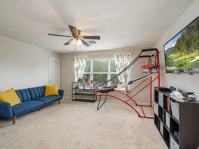 3911 Valencia Peak — Photo 19