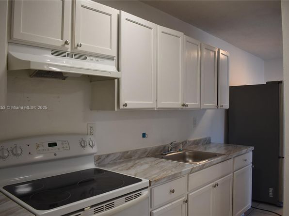 2300 E Superior St #1