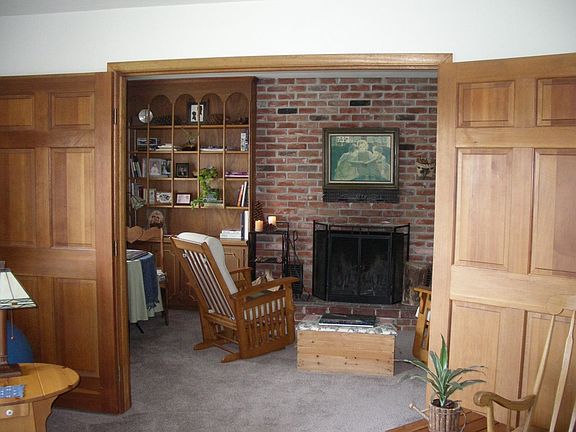 Doors to Den