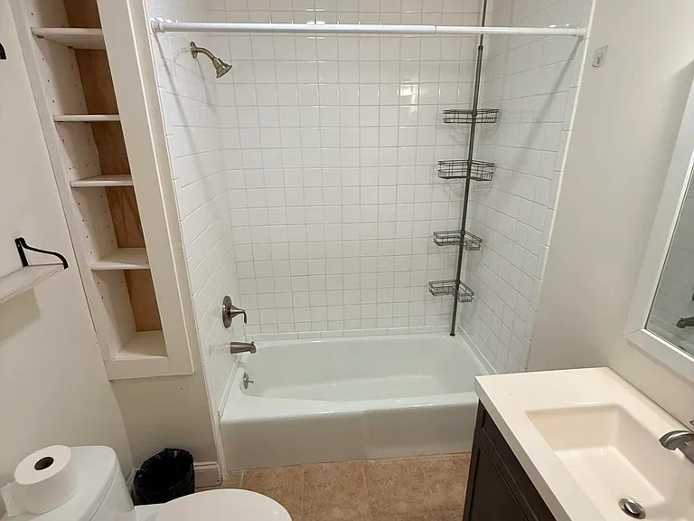1011 Arnold Ave #C — Photo 10