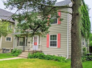 1634 3rd Ave SE #2, Cedar Rapids, IA 52403