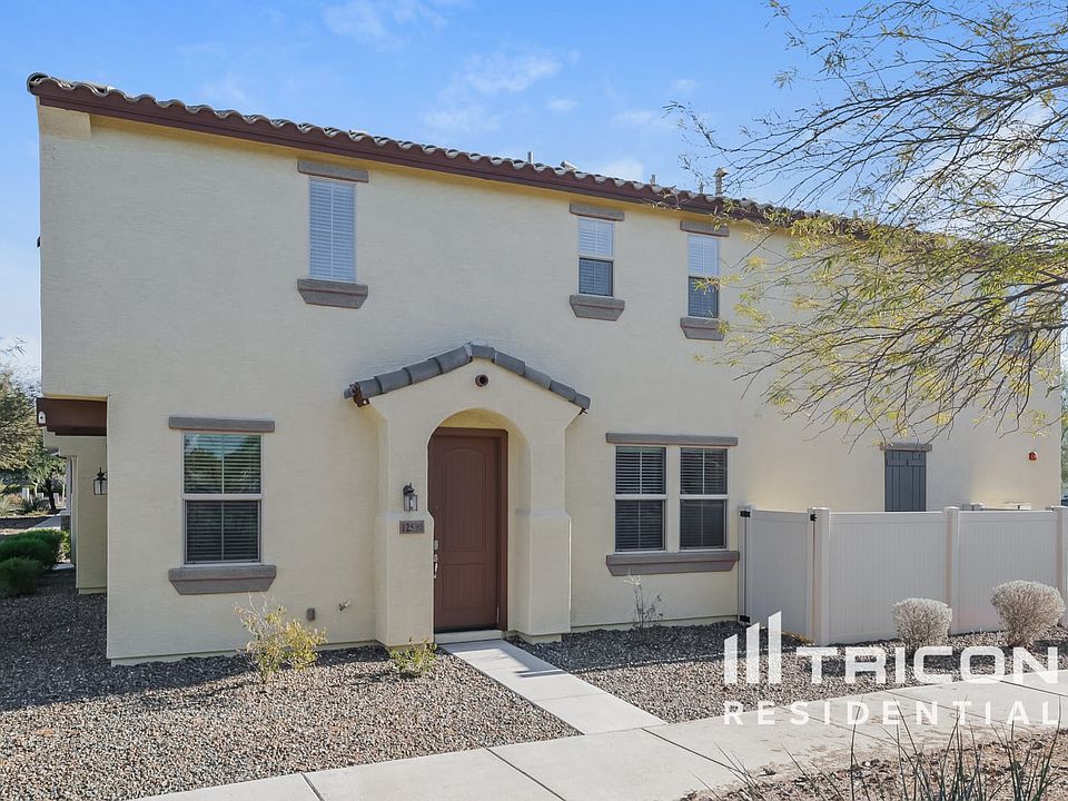 1st image of 12590 W Mazatzal Dr