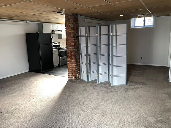 4th image of 5005 Grand Ave