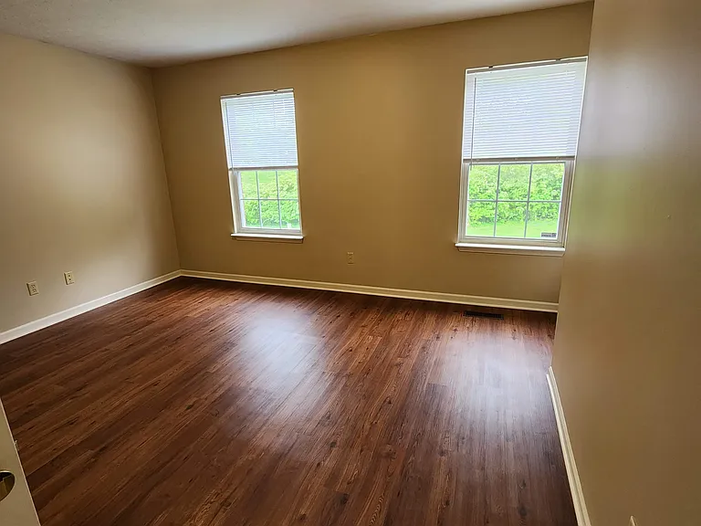 28 Applewood Cir — Photo 8