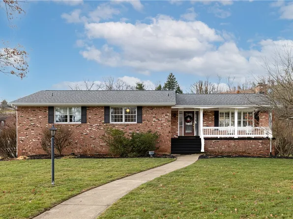 111 Adlin Ave, Houston, PA 15342