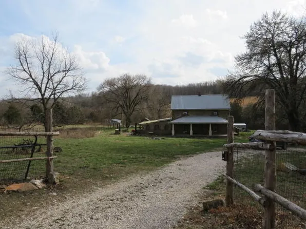 6140 County Road 0-534, Ava, MO 65608