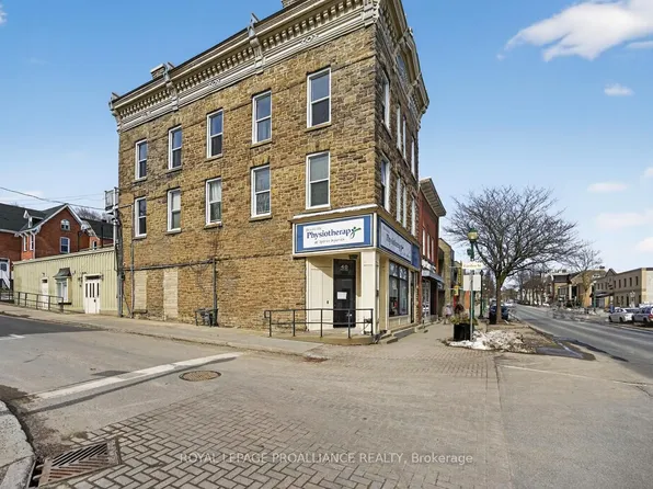 2 King St E #42, Brockville, ON K6V 1A9