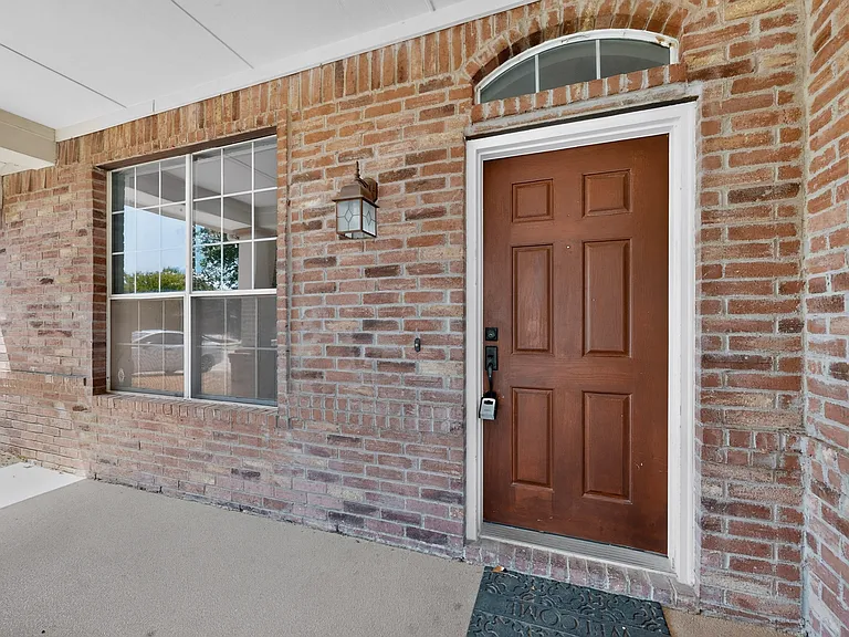 4184 Capstone Dr — Photo 17