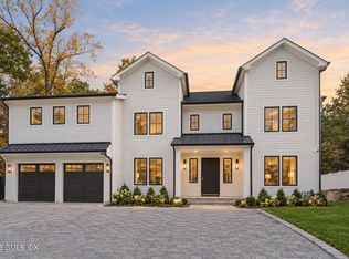 8 Hickory Dr, Greenwich, CT 06831