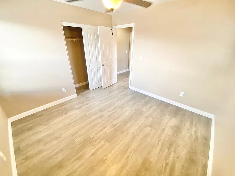 1060 Paradise Coach Dr — Photo 8
