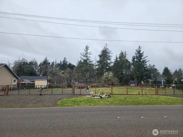715 MT Olympus Avenue SE, Ocean Shores, WA 98569