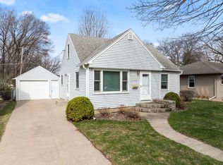 1409 8th Ave NE, Rochester, MN 55906