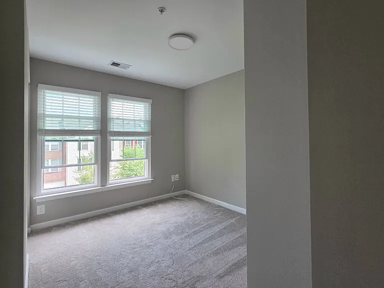 4613 Ripley Manor Ter — Photo 22
