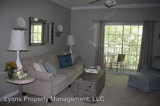 2nd image of 2502 Jerry Jones Dr APT 9