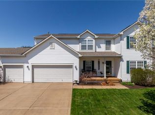 12642 Chiefs Ct, Fishers, IN 46037