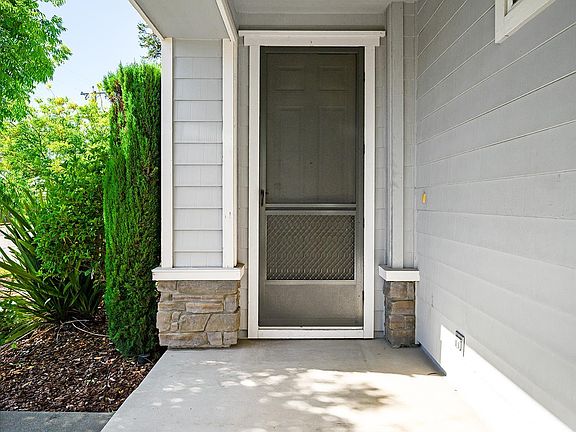 5th image of 1707 Saint Anthony Way