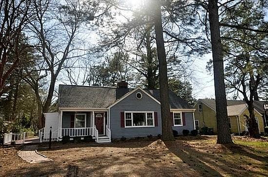 1st image of 707 Lee Dr