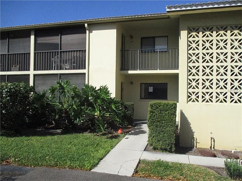 1st image of 2531 Bayshore Gardens Pkwy APT 27