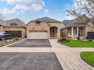 107 Mackey Dr, Whitby, ON L1P1R5