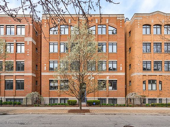 4th image of 2708 N Lehmann Ct APT 4S