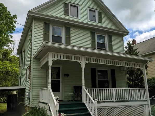 155 W Gibson St, Canandaigua, NY 14424