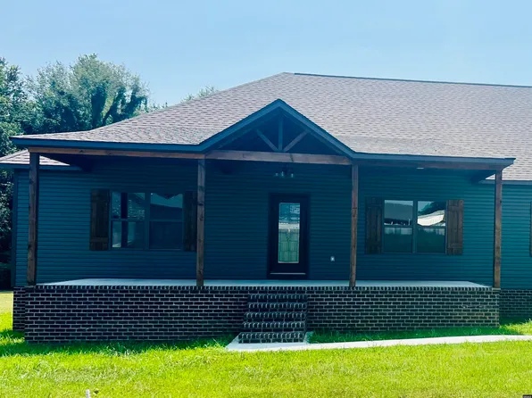 221 Wilma Dr, Union City, TN 38261