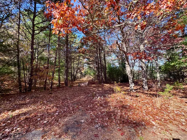 14 Great Rock Road, Monument Beach, MA 02553