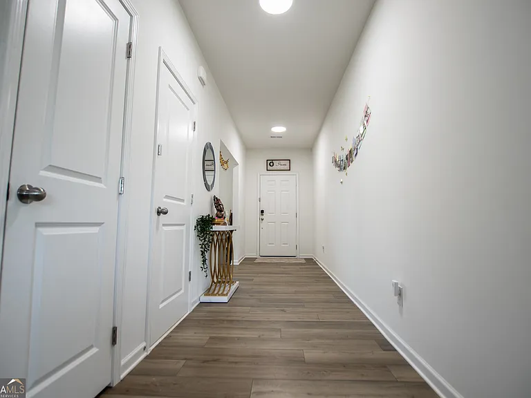 194 Rivulet Dr — Photo 8