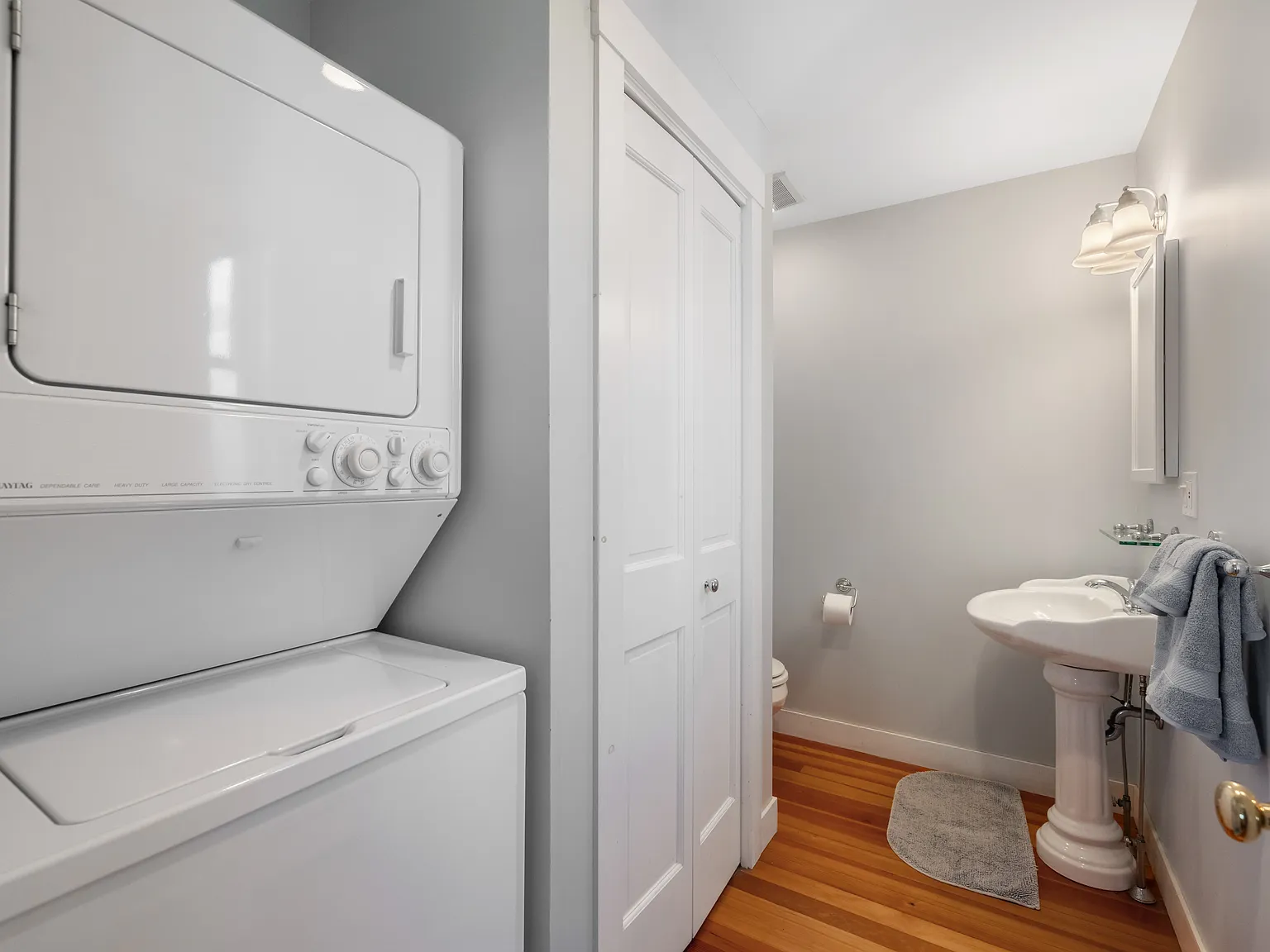 1 Beach House Ln — Photo 4