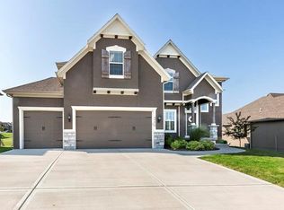 24629 W 96th St, Lenexa, KS 66227