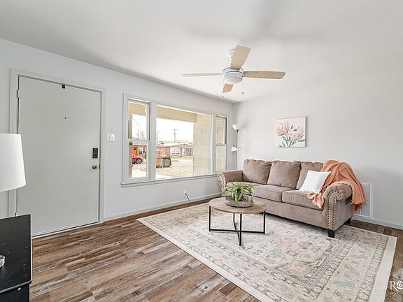 5th image of 2430 San Antonio St